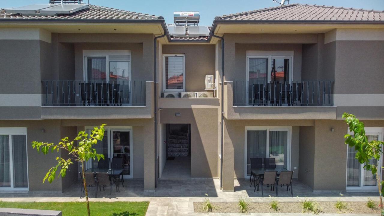 Kasta Family Apartments 니키티 외부 사진